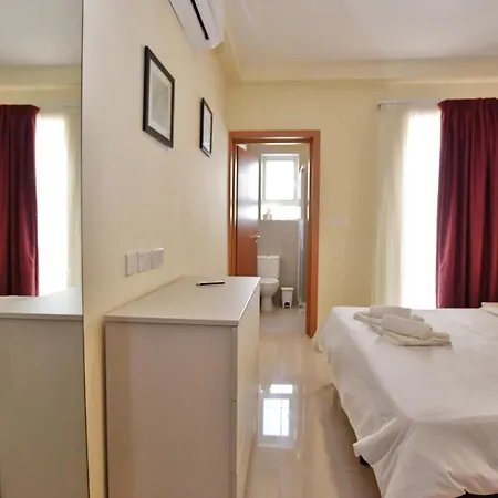 101 Moroni By Cast Renting Lägenhet Gzira
